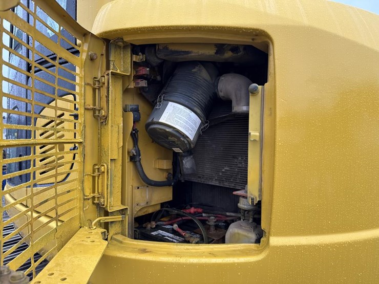 komatsu-pc138us-image-48