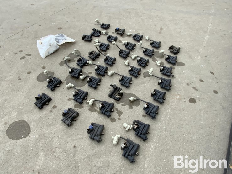 precision-planting-vapplyhd-variable-rate-flow-control-w/dual-meter-image-7