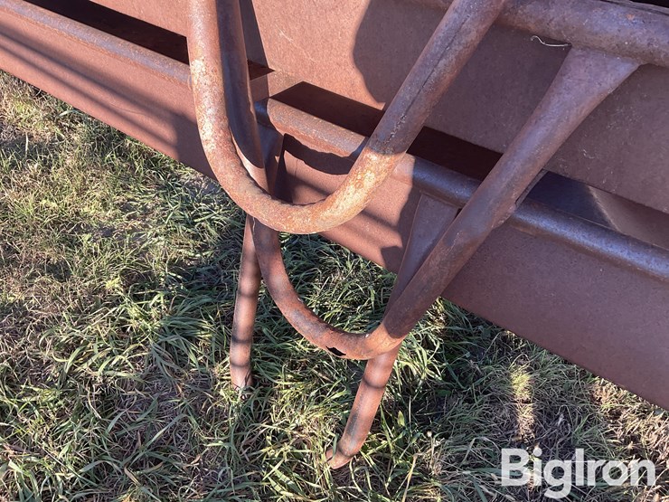 steel-feed-bunks-image-12