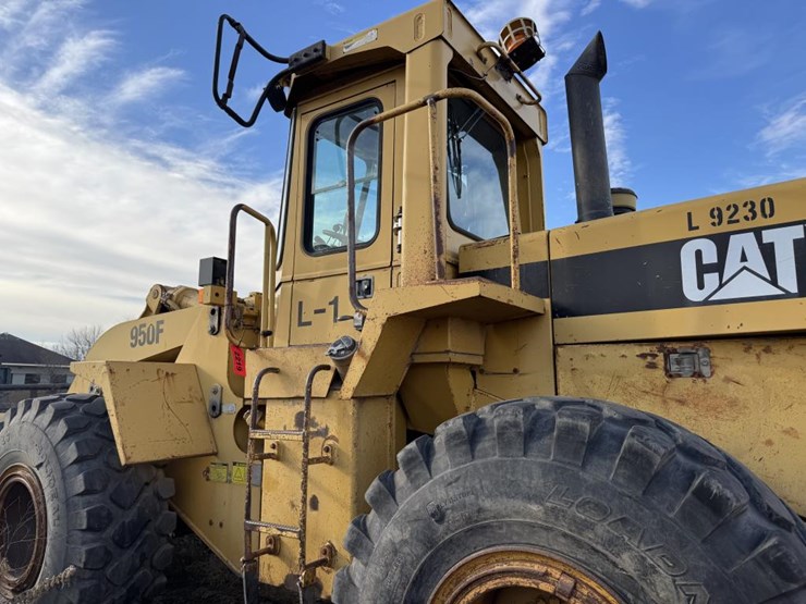 1992-caterpillar-950f-image-2