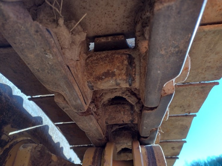 caterpillar-963k-image-29