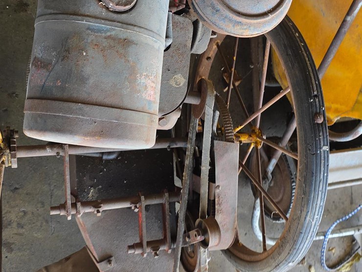 seeder,-lawn-sweep,-&-brush-mower-image-20