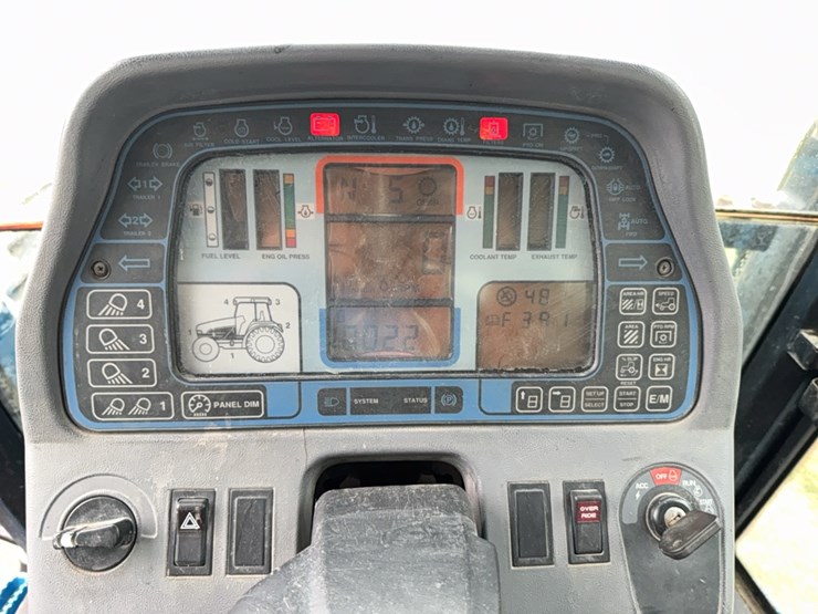 new-holland-8770-image-140