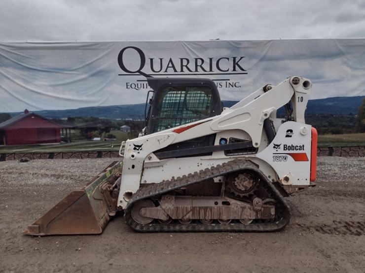 bobcat-t870-image-1