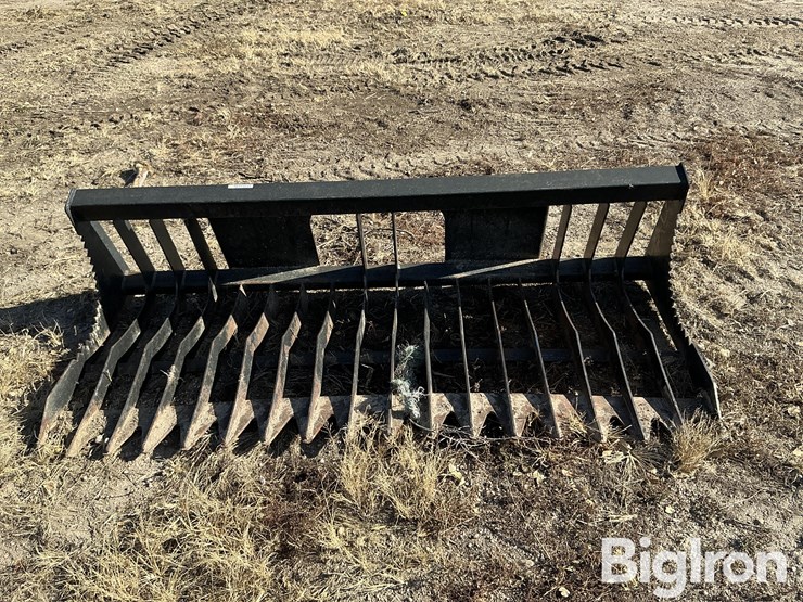 rock-bucket-skid-steer-attachment-image-2