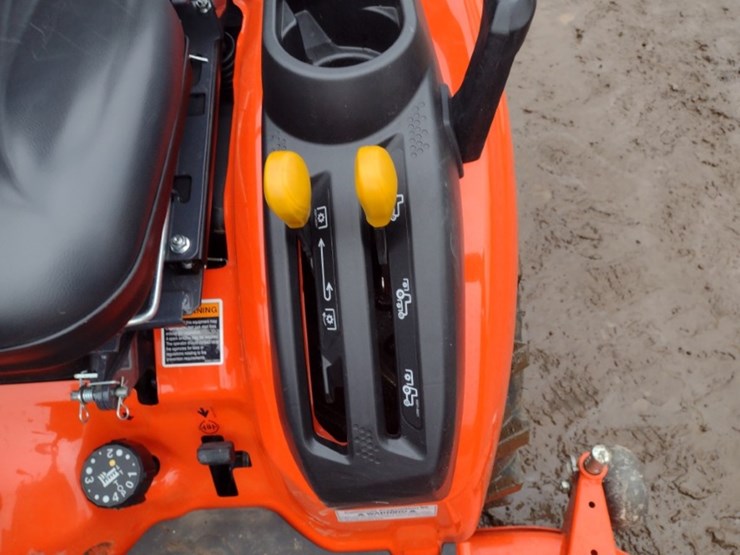 kubota-bx1880-image-8