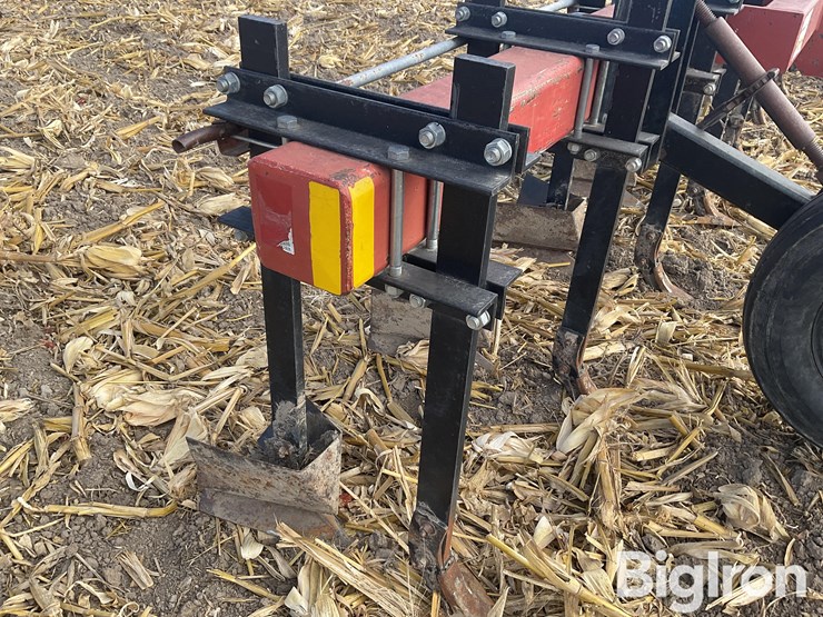 8r30-cultivator/hiller-image-14