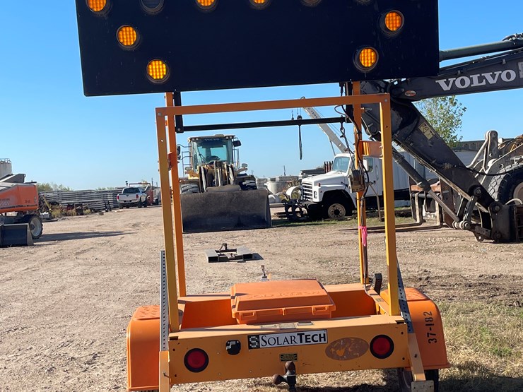 #6311-•-2019-solar-tech-arrow-board-(trailer-#37182),-no-title-image-2