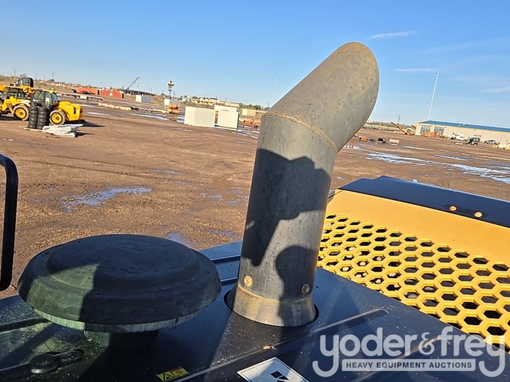 2016-caterpillar-950m-image-104