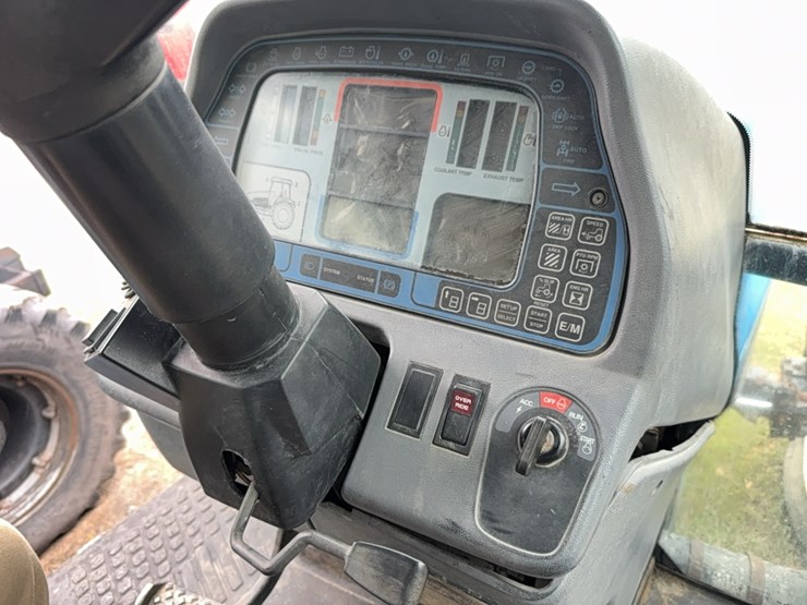 new-holland-8770-image-147