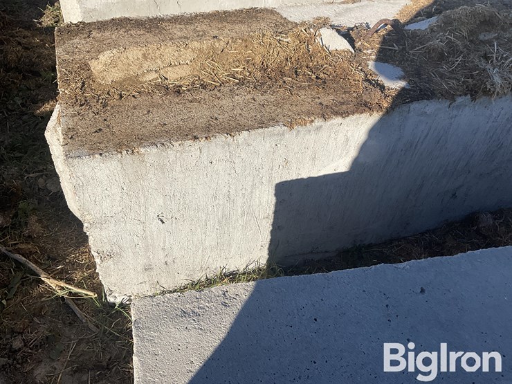 concrete-stackable-blocks-image-11