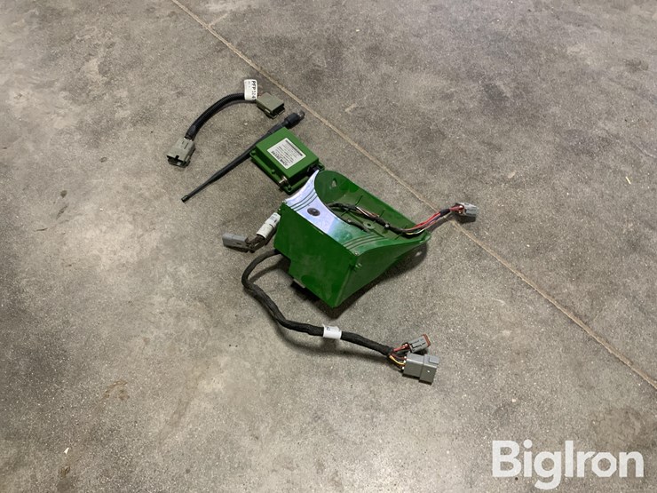john-deere-starfire-rtk-radio-image-5