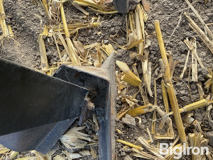 8r30-cultivator/hiller-image-20