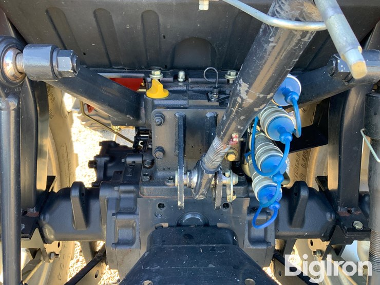 case-ih-farmall-40-image-16