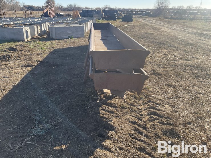 steel-feed-bunks-image-6