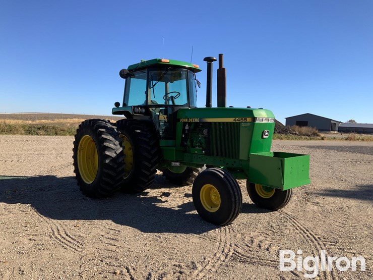 1990-john-deere-4455-image-3