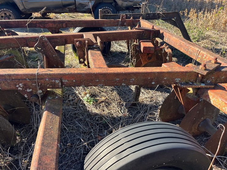 13’-case-disk,-needs-work,-no-hydraulics,-frame-for-drag-board,-located-at-276-jonestown-rd-snowhill,-n-c-image-11