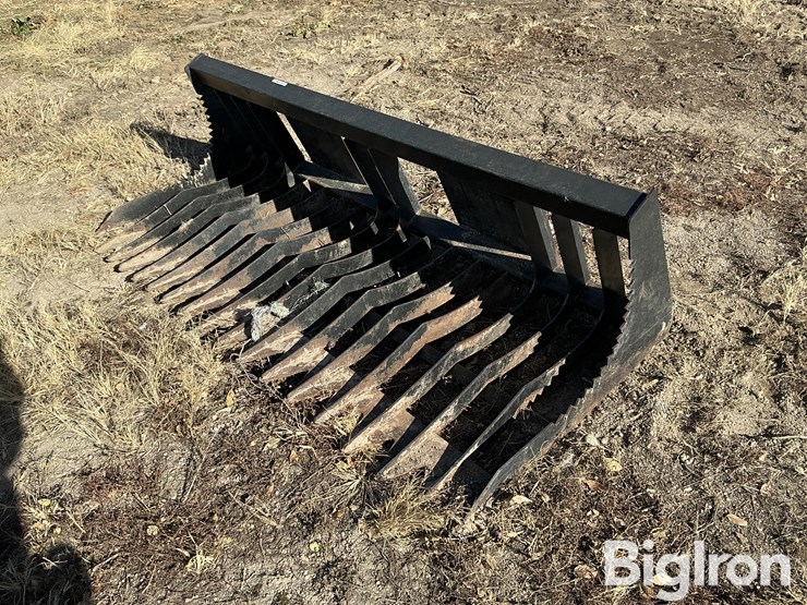 rock-bucket-skid-steer-attachment-image-1