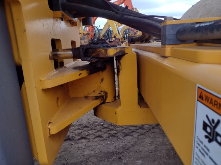 volvo-sd75b-image-22