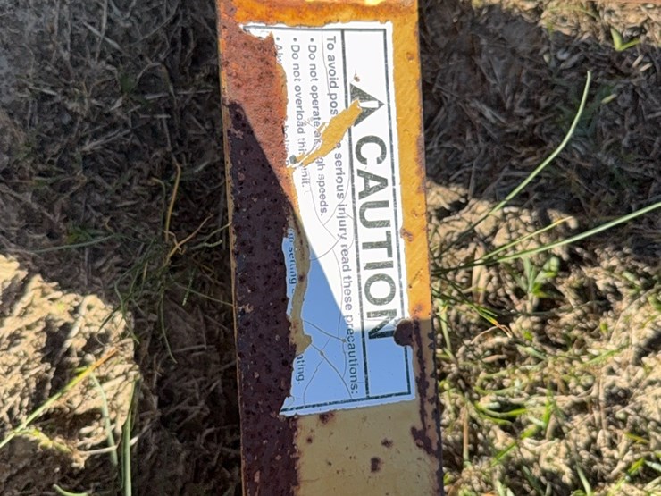 loader-bucket-bale-spear-located-at-107-jernigan-swamp-rd.,-ahoskie,-nc-image-8