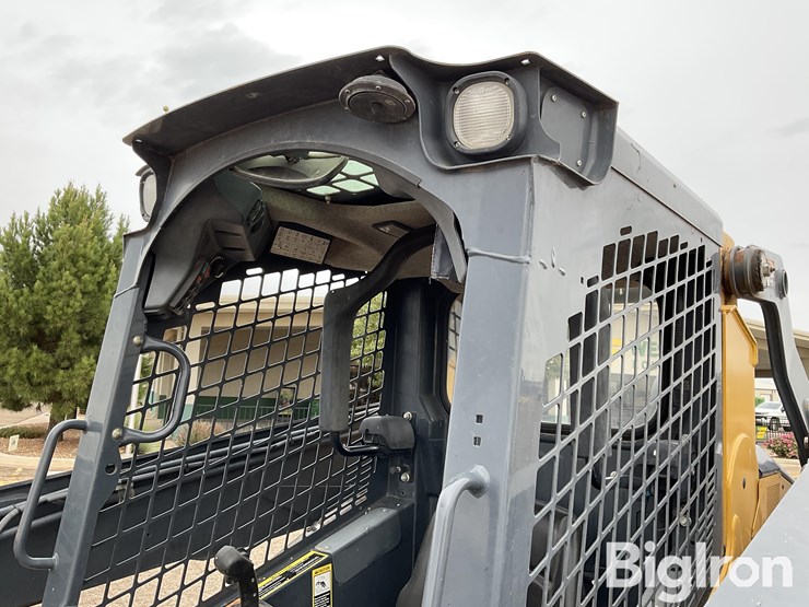 2021-deere-332g-image-14