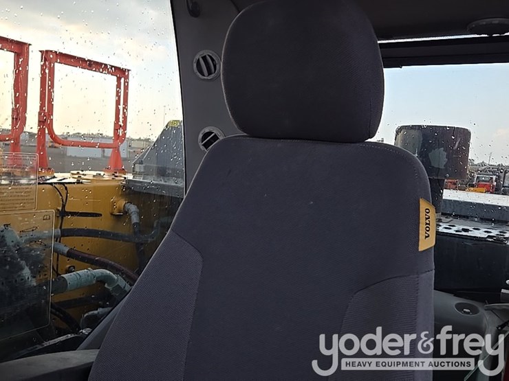 2019-volvo-ec200el-image-122