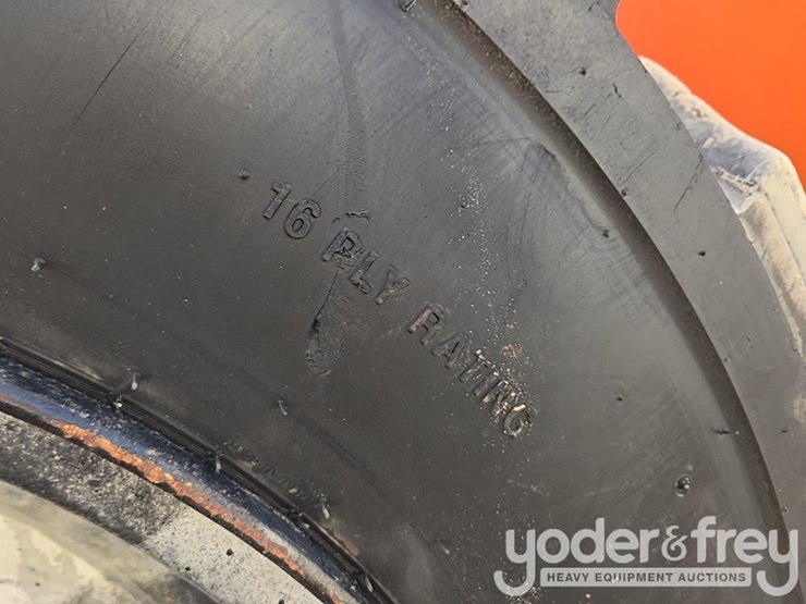 2016-sky-trak-8042-image-20