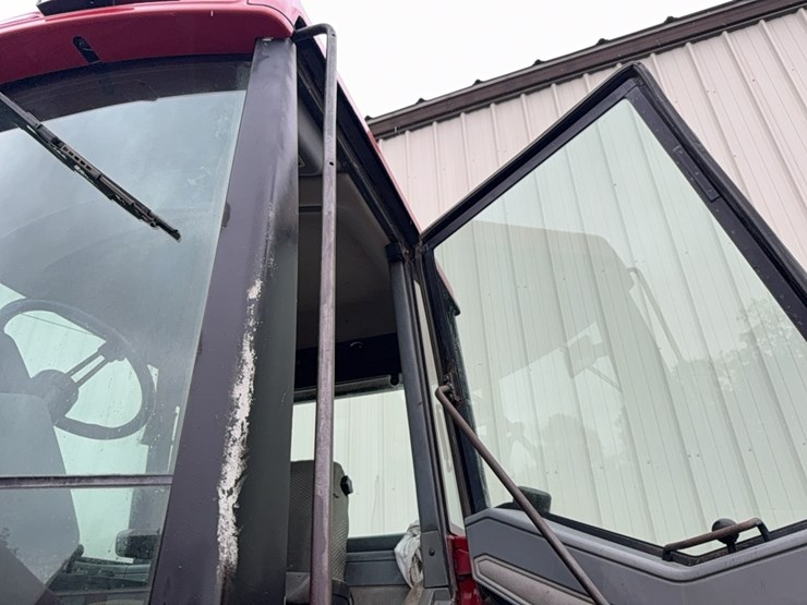 case-ih-7120-image-108