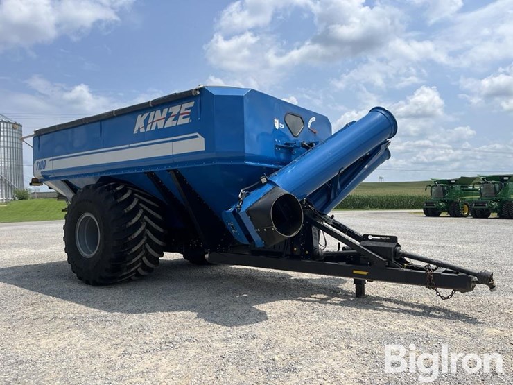 2014-kinze-1100-image-3