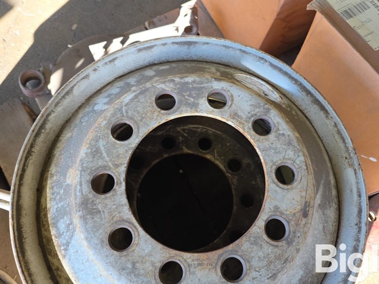 international-tractor-parts-image-13