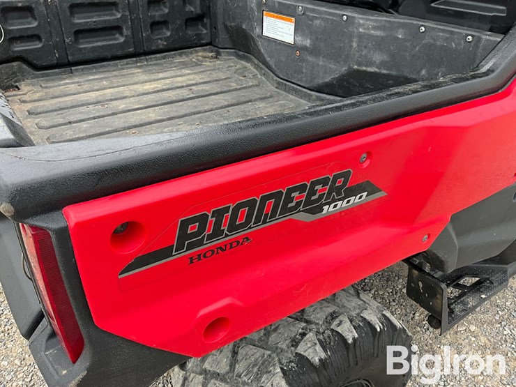 2019-pioneer-1000-image-12