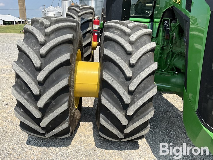 2024-john-deere-8r-370-image-14