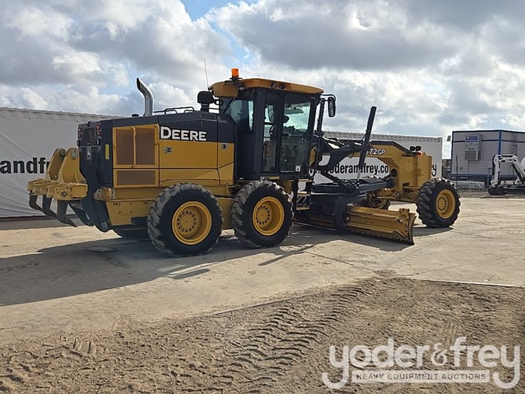 2017-deere-872g-image-5