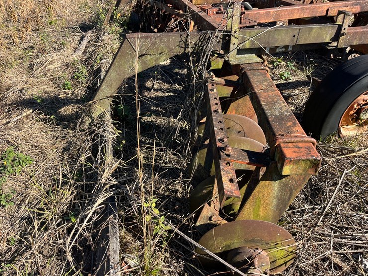 13’-case-disk,-needs-work,-no-hydraulics,-frame-for-drag-board,-located-at-276-jonestown-rd-snowhill,-n-c-image-5