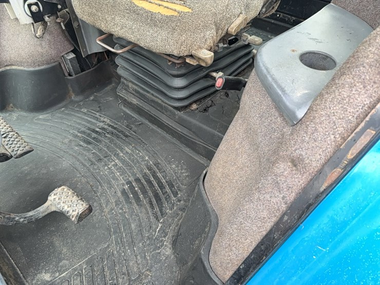 new-holland-8770-image-158