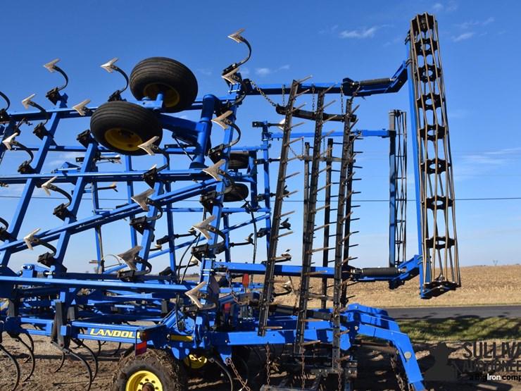 2014-landoll-9630-image-19