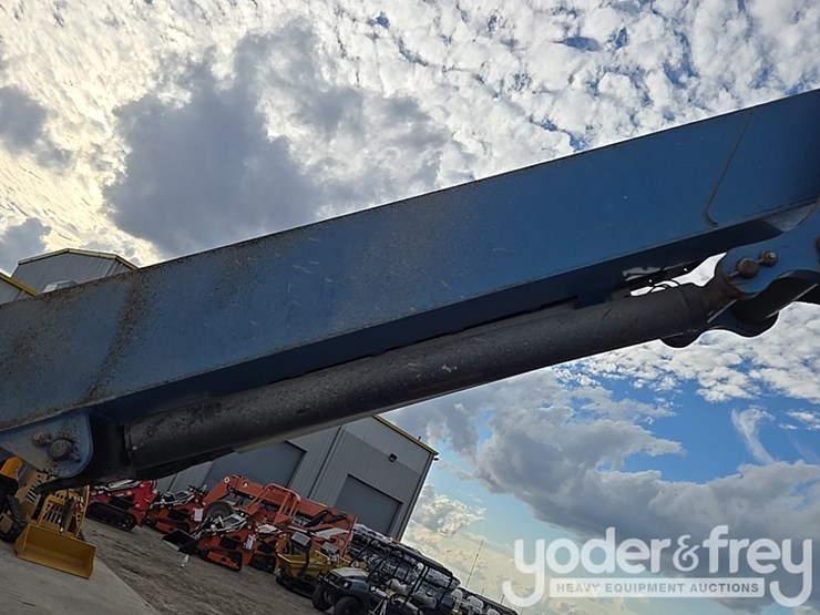 2015-genie-zx-135-image-17