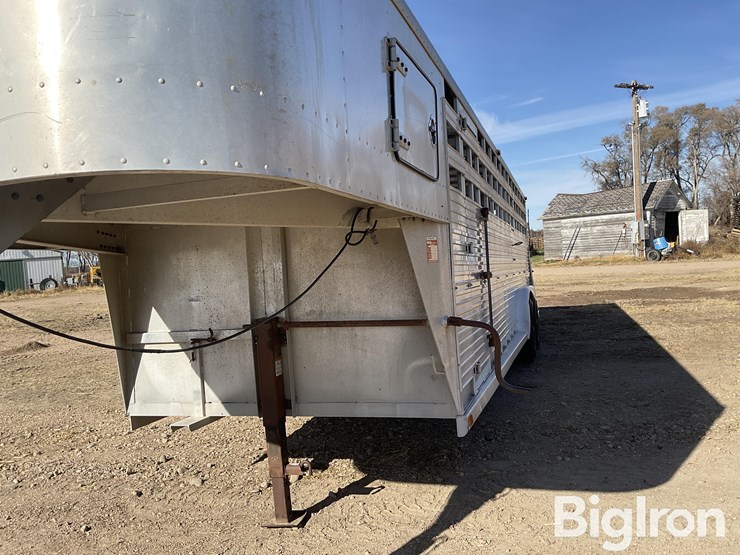 1989-sooner-aluminum-t/a-livestock-trailer-image-9