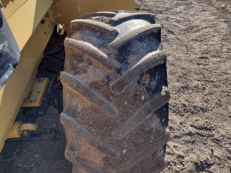 2005-vermeer-v4150a-image-16