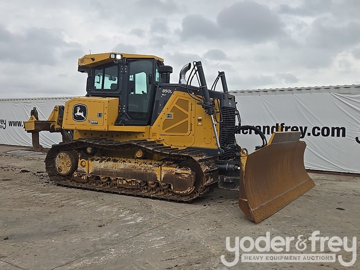 2019-deere-850l-wlt-image-7