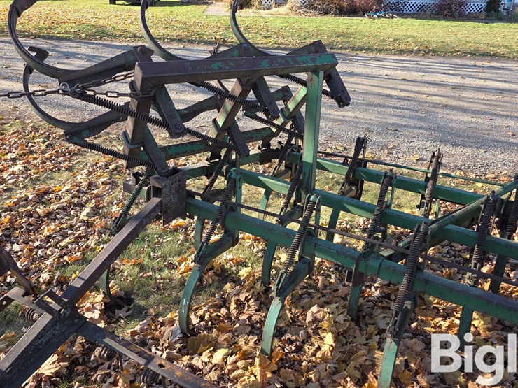 john-deere-18-image-18