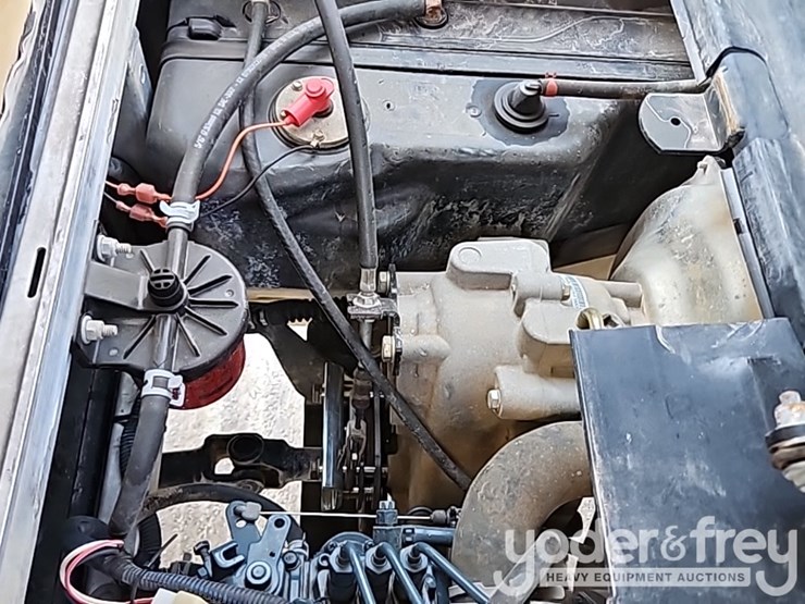 2021-club-car-carryall-1700-image-28