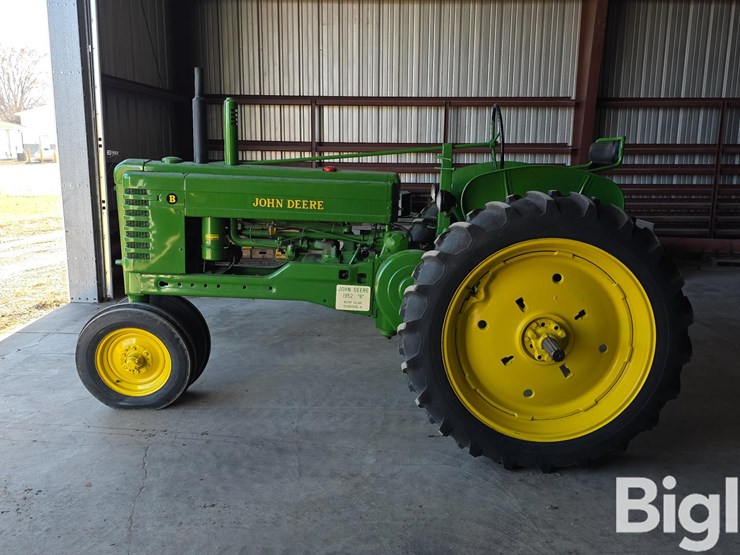 john-deere-b-image-8
