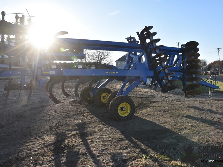 2014-landoll-2410f-7-24-image-5