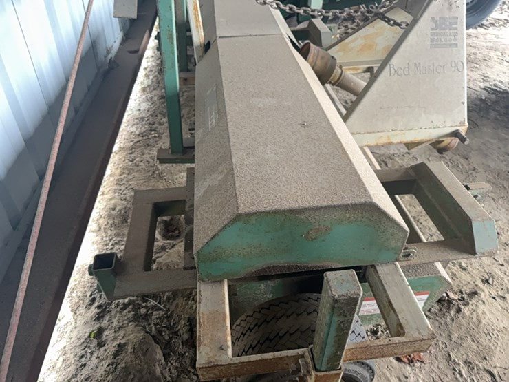 strickland-bed-master-90-image-21