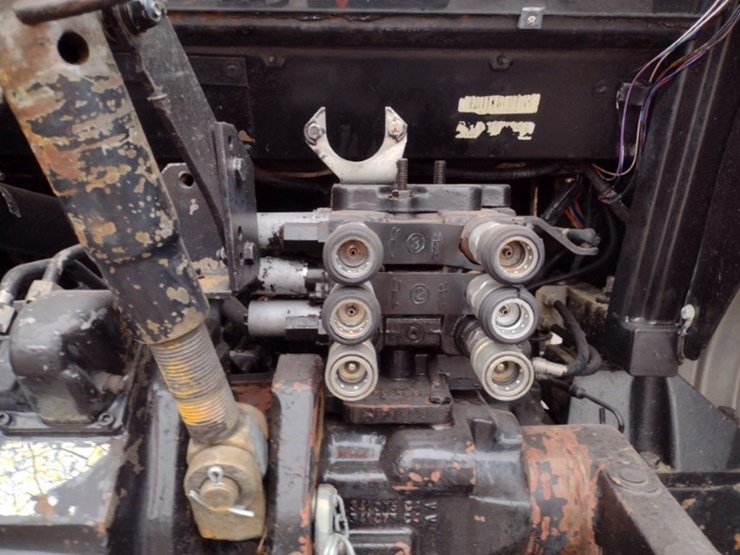 case-ih-5230-image-20