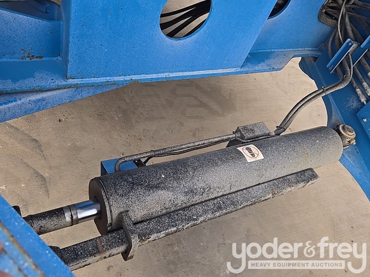 2015-genie-zx-135-image-47