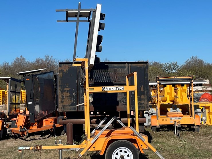 #6310-•-2018-solar-tech-arrow-board-(trailer-#37149),-(no-title)-image-3