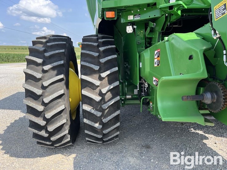 2024-john-deere-s780-image-13