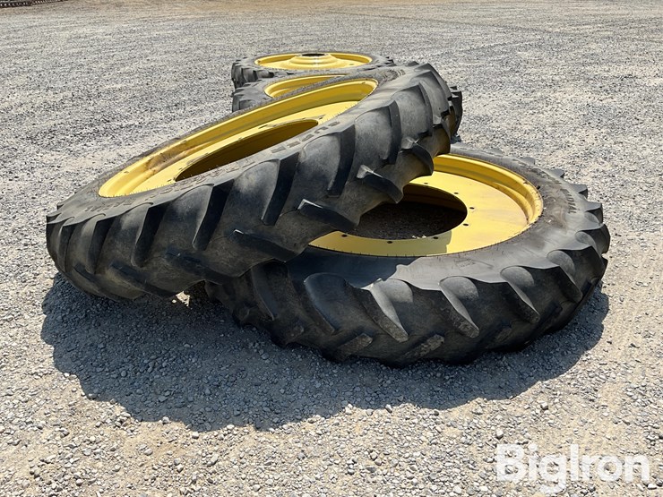 john-deere-a-image-2